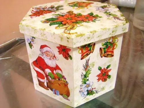 Porta panetone sextavado em MDF 500 gr