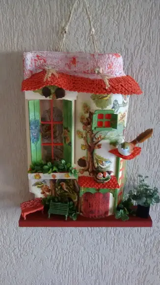 Telha com Arte em Madeira