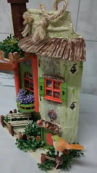 Telha com Arte em Madeira