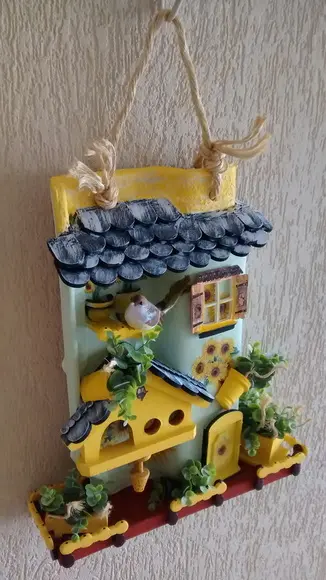 TELHA COM ARTE EM MADEIRA