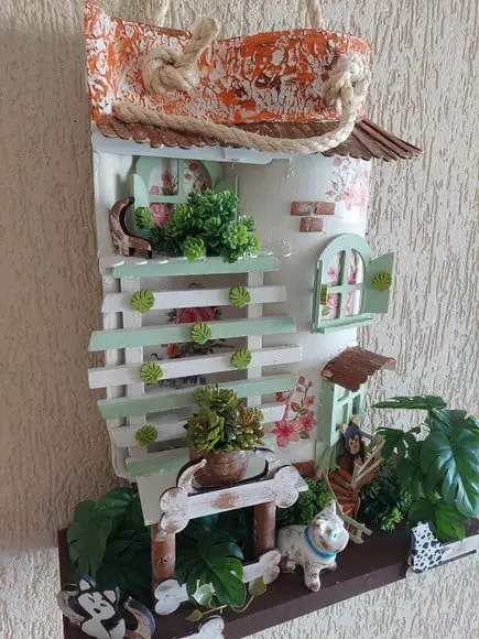 Telha com Arte em Madeira - Cachorro Vendido
