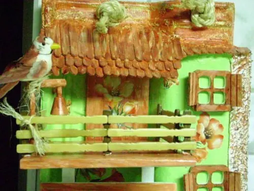 Telha com arte em madeira - VENDIDA