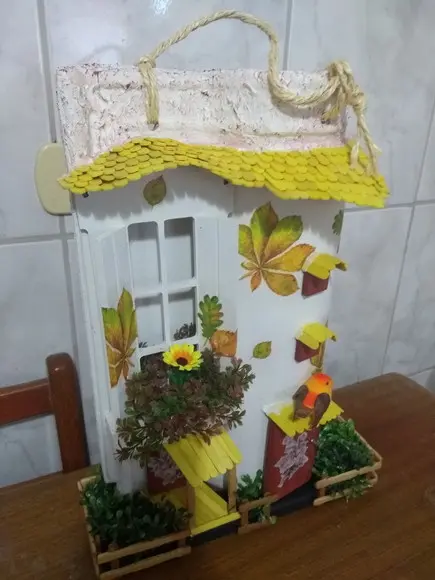 Telha com Arte em Madeira Vendida