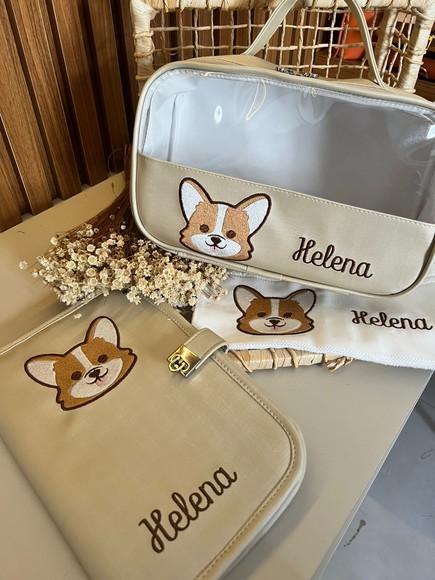 Capa de Caderneta de Vacinação e Necessaire Bordada