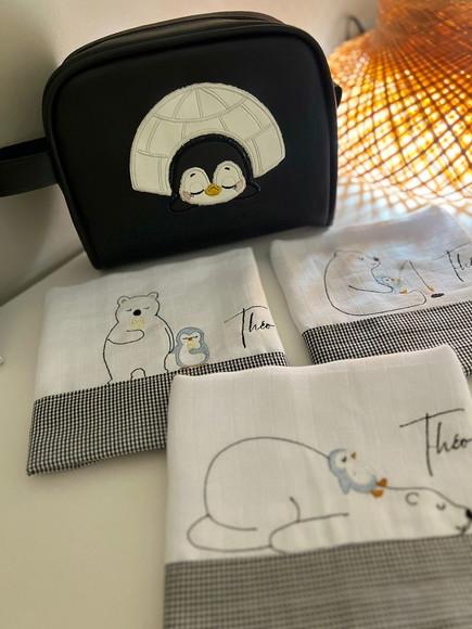 Conj de Fraldas Personalizad e Jogo de Necessaires Bordadas