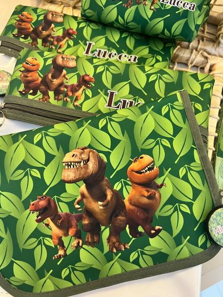 Kit Escolar Dinossauro