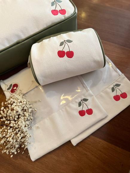 Kit para Maternidade Mala, Saquinhos e Necessaire