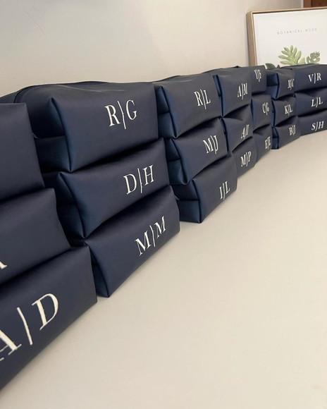 Necessaire Bordadas Para Casamento