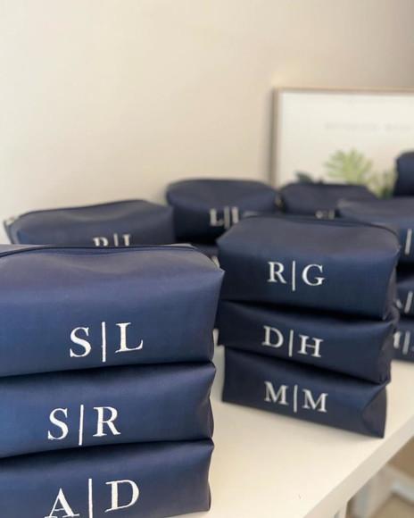 Necessaire Bordadas Para Casamento