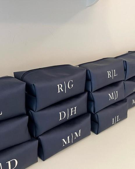Necessaire Bordadas Para Casamento