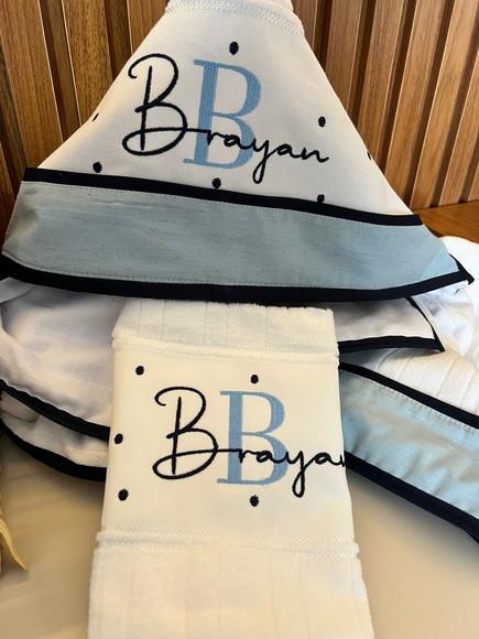 Toalha Bordada Infantil Personalizada