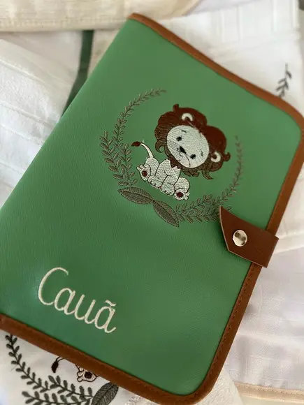 Capa de Caderneta de Vacinação Documentos Bordada.