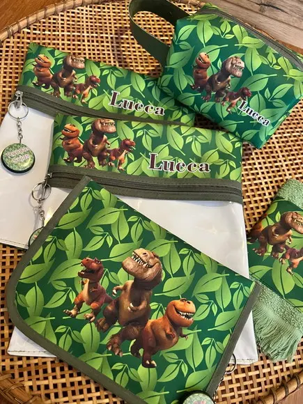 Kit Escolar Dinossauro