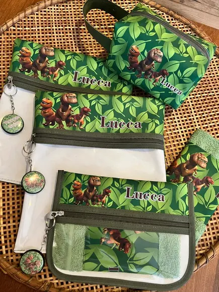 Kit Escolar Dinossauro