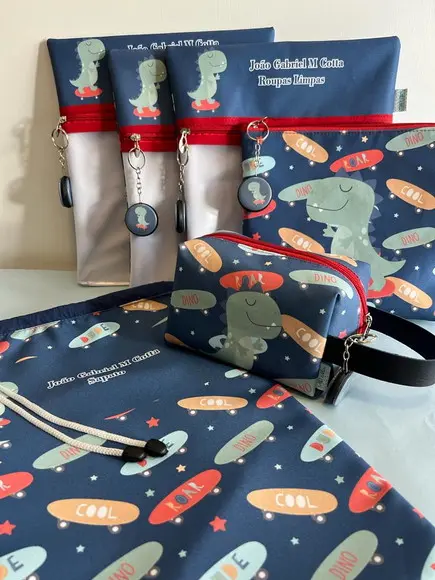Kit Escolar Dinossauro