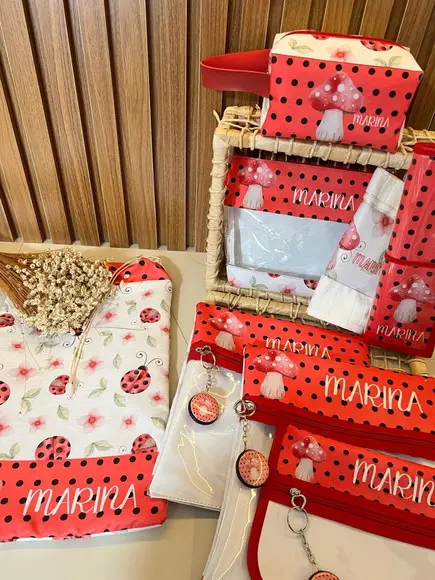Kit Escolar Joaninha