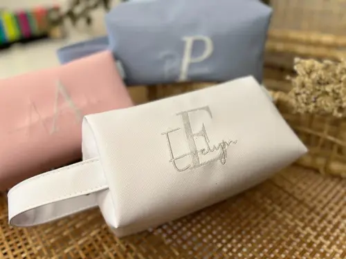 Necessaire Box Bordada