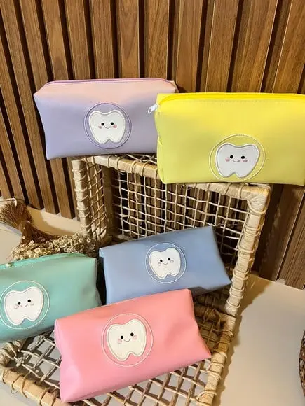 Necessaire Higiene Bucal