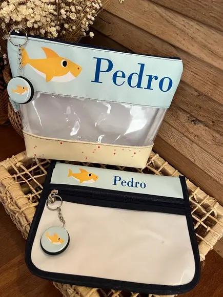 Porta Higiene Escolar + Necessaire Hora do Banho