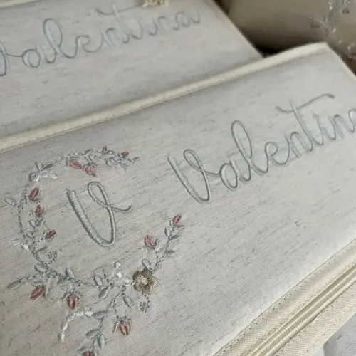 Saquinho de Trocas e Kit de Necessaire