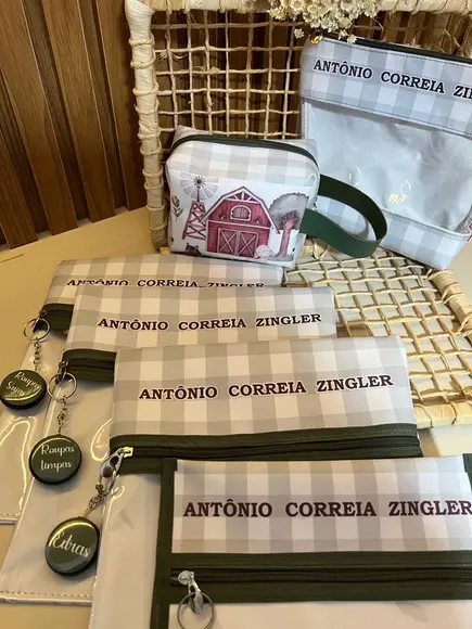 Saquinhos de Roupas Limpas e Sujas para Escola Kit Escolar