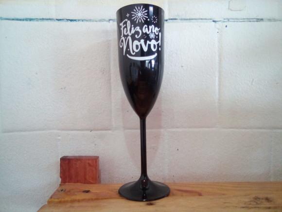 Taça de Champanhe Preta Personalizada