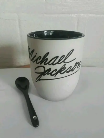 Caneca Mágica c/ Colher Personalizada