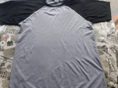 Raglan Cinza/preta