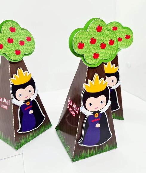 Caixa Cone Branca de Neve Cute