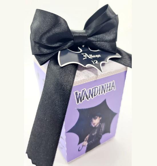 Caixa Milk Wandinha Addams