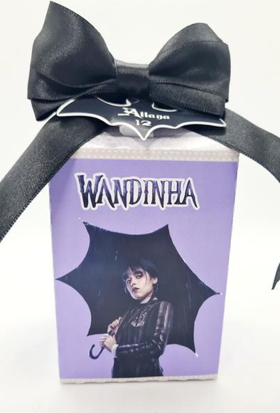 Caixa Milk Wandinha Addams