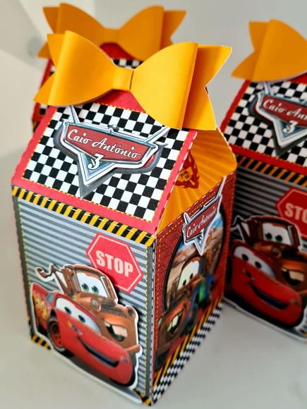 Kit Lembrancinhas Carros - Relâmpago Mcqueen (milk)