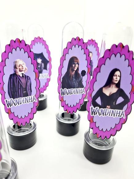 Tubetes Wandinha Addams