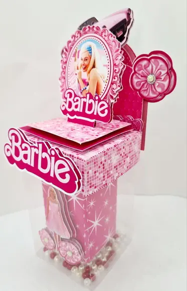 Caixa Cenário Shaker Barbie 2023