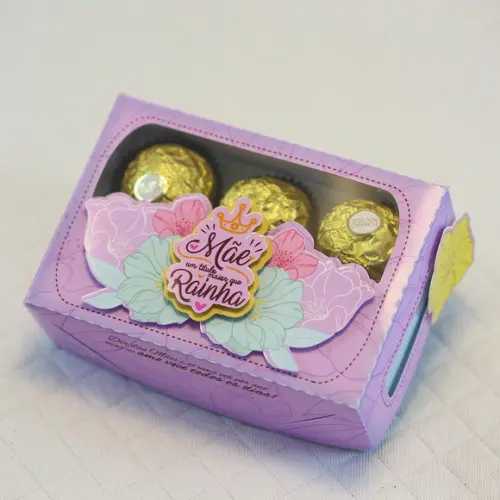 Caixa com Ferrero Rocher Dia das Mães