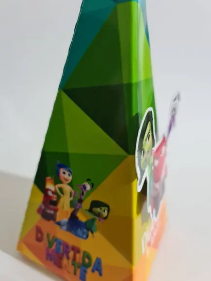 Caixa Cone Divertidamente 2