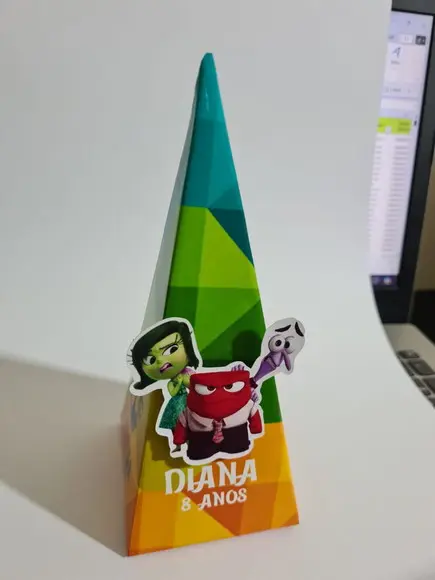 Caixa Cone Divertidamente 2
