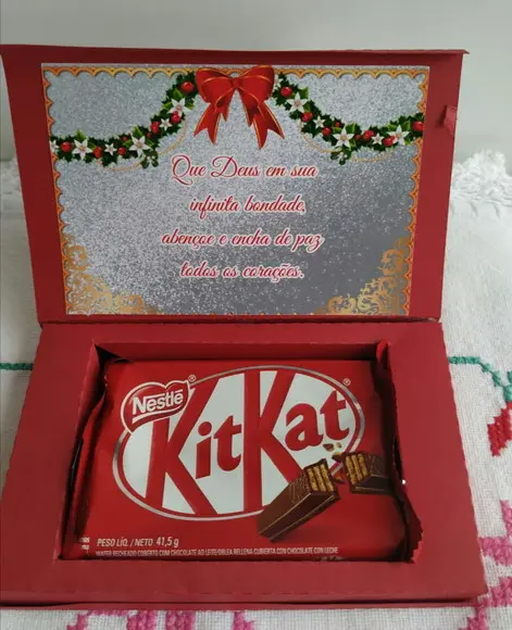 Caixa Kitkat - Natal com Mickey (já com Chocolate)