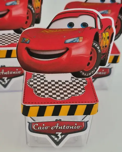 Caixinha Acrílica Carros Mcqueen