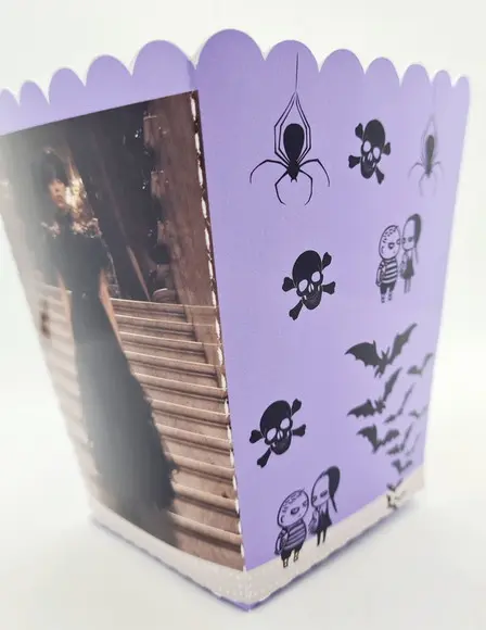 Centro de Mesa Wandinha Addams