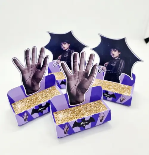 Kit Festa Wandinha Addams