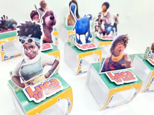 Kit Mini Lembrancinhas Mundo Estranho - Strange World