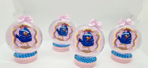 Latinha Acrílica com Esfera Galinha Pintadinha