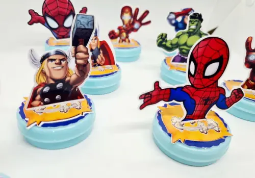 Latinha Acrílica os Vingadores