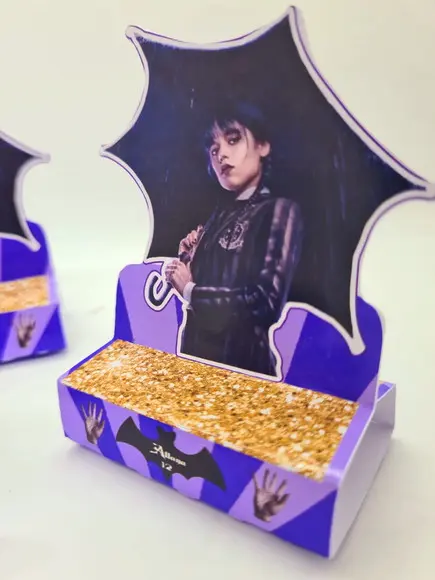Porta Bis Wandinha Addams