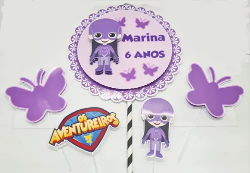Topo de Bolo Aventureira Roxa