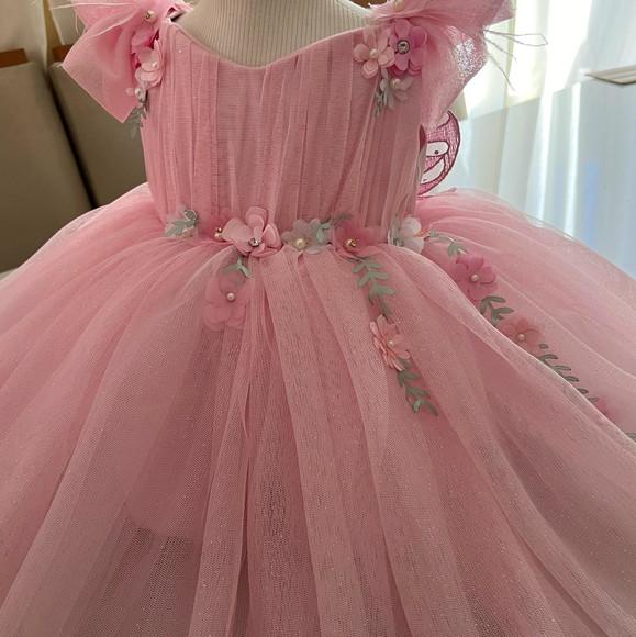 Delicado, Mágico e Absolutamente Encantador, Este Vestido In