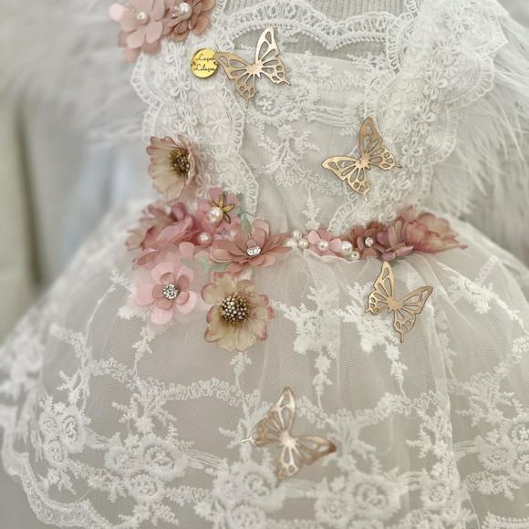 Vestido Renda Flores e Borboletas