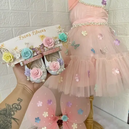 Kit Vestido, Sapato, Tiara, Asa