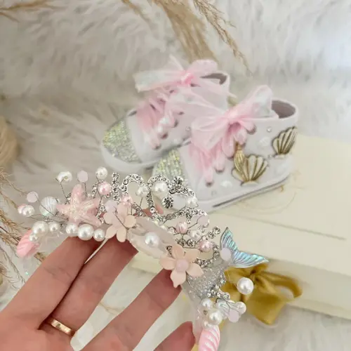 Tiara Sereia Coroa + Tênis Personalizado